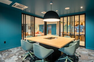 Jackson Apartments in Seattle, WA - Building Photo - Interior Photo