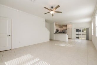 2162 Azure Vw Wy in Lutz, FL - Building Photo - Building Photo