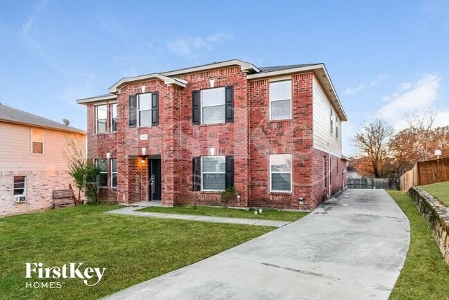 2444 Big Spring Dr in Fort Worth, TX - Building Photo - Building Photo