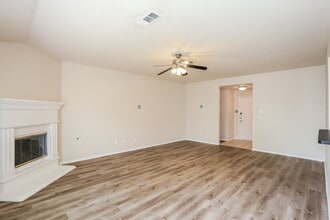 2806 Jennie Wells Dr in Mansfield, TX - Building Photo - Building Photo