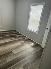 9426 Polak Dr in Tampa, FL - Building Photo - Building Photo