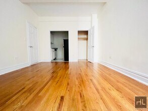 SECOND AVENUE, Unit 3G in New York, NY - Building Photo - Building Photo