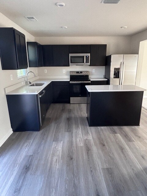 7263 Congressional Cir in Ruther Glen, VA - Foto de edificio - Building Photo