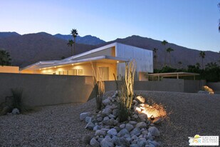 1947 S Joshua Tree Pl in Palm Springs, CA - Building Photo