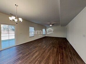 5034 Twin River Dr in Denver, NC - Building Photo - Building Photo