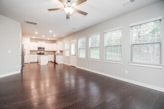 2032 Hamilton Hill Dr in Nashville, TN - Building Photo - Building Photo