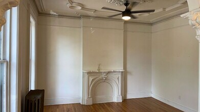 130 Chestnut St in Albany, NY - Building Photo - Building Photo