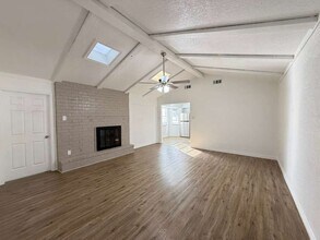 4510 Briargrove St, Unit 67 in San Antonio, TX - Building Photo - Building Photo