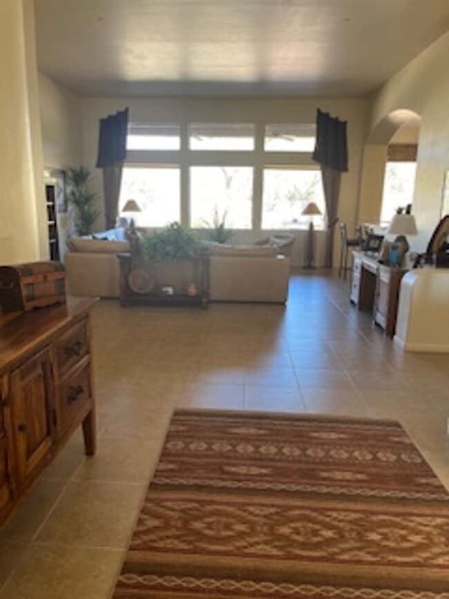 property at 13968 N Dog Leg Ln