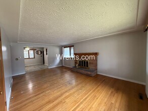 7918 N Hughes Dr in Spokane, WA - Building Photo - Building Photo