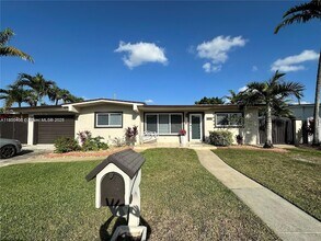 5505 W 14th Ave in Hialeah, FL - Building Photo - Building Photo