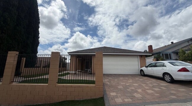 property at 798 Carefree Dr