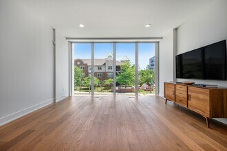 2805 Brush St in Detroit, MI - Building Photo - Building Photo