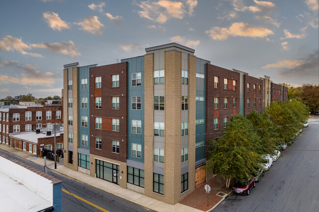 Hatcher Tobacco Flats in Richmond, VA - Foto de edificio - Building Photo