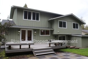 192 Sunset Pl in Sequim, WA - Building Photo