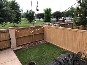 115 E 2nd St in Houston, TX - Building Photo - Building Photo