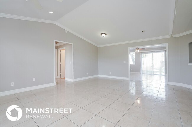 1501 NE 13th St in Cape Coral, FL - Building Photo - Building Photo