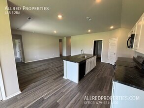 2500 E Jan St in Siloam Springs, AR - Building Photo - Building Photo