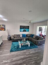 14721 Bonaire Blvd in Delray Beach, FL - Building Photo - Building Photo