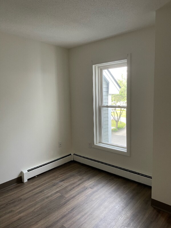 498 Marlboro Rd in Brattleboro, VT - Building Photo - Building Photo
