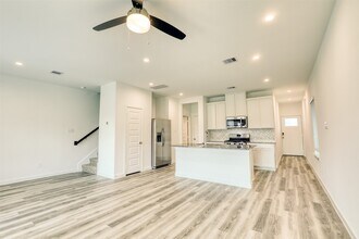 2818 Lisburn Ter Ln in Houston, TX - Building Photo - Building Photo