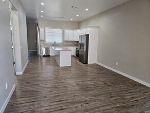 1338 Scout Trl in Bullhead City, AZ - Building Photo - Building Photo