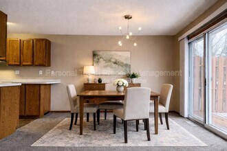 2733-33 1/2 Avenue S in Fargo, ND - Building Photo - Building Photo