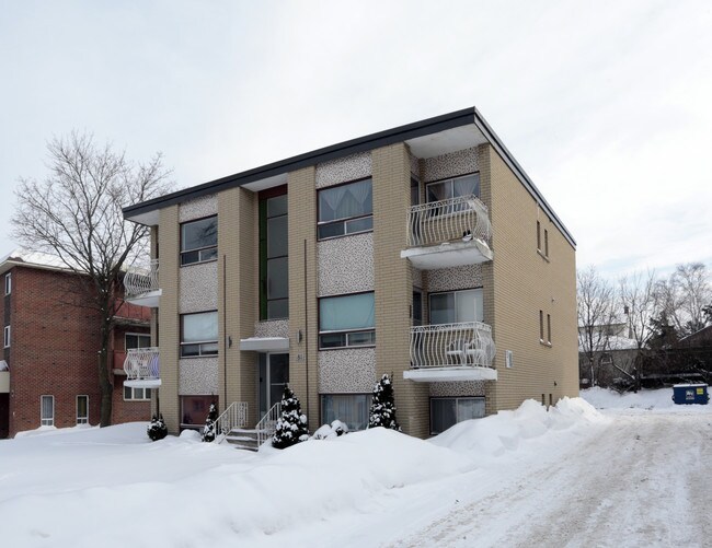 81 Brybeck Cres in Kitchener, ON - Building Photo - Primary Photo