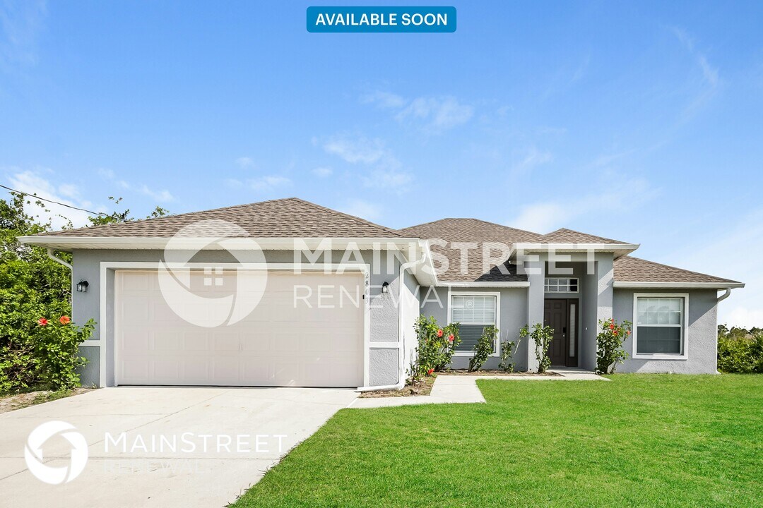 2803 64th St W in Lehigh Acres, FL - Building Photo