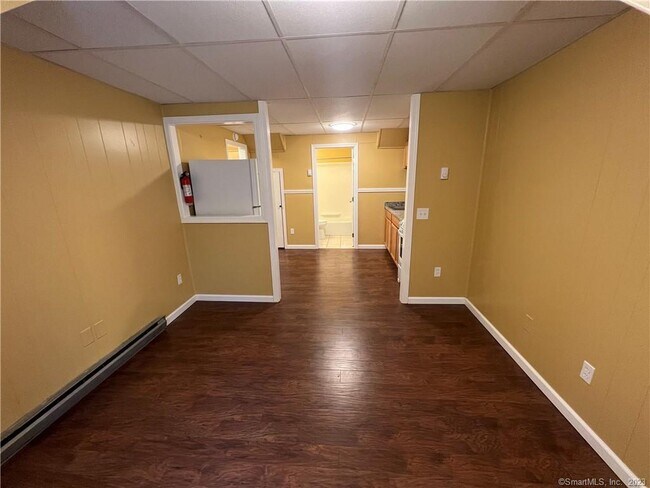 229 CT-163-Unit -4 in Montville, CT - Building Photo - Building Photo