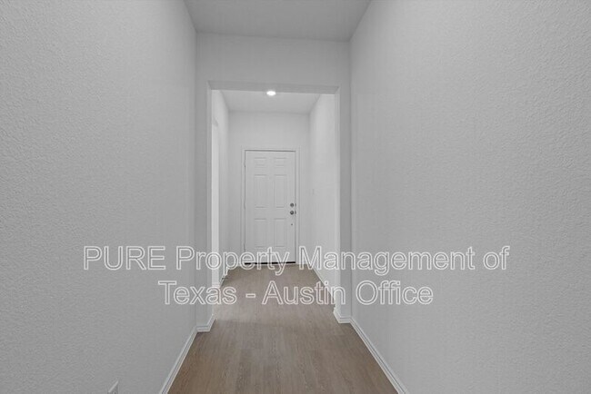 212 Misted Grass Trl in Georgetown, TX - Foto de edificio - Building Photo