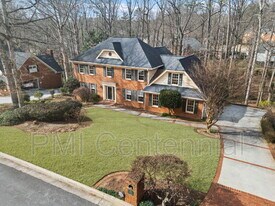 2645 Wilshire Terrace in Lawrenceville, GA - Building Photo