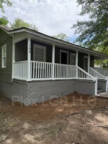 109 Ware St in Lagrange, GA - Building Photo