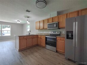 3327 E Paula Ln in Inverness, FL - Building Photo - Building Photo