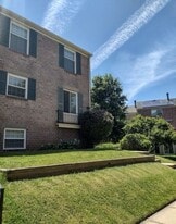 9583 Sea Shadow in Columbia, MD - Building Photo