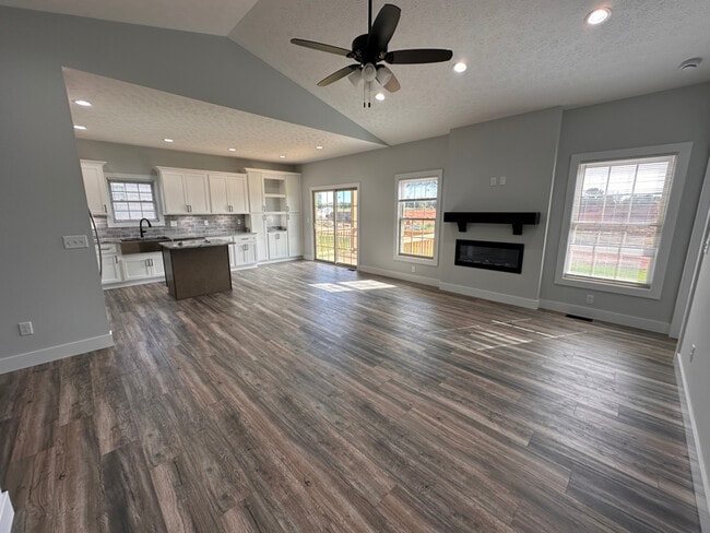property at 824 Otter Creek Rd