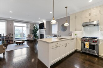 3336 N Kenmore Ave in Chicago, IL - Building Photo - Building Photo