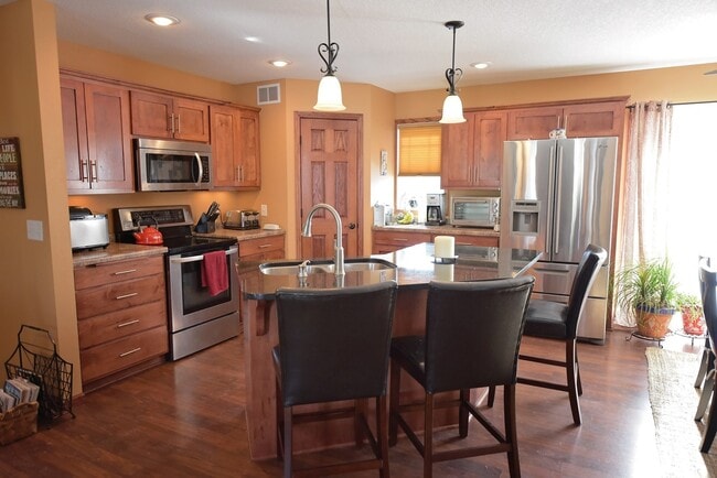 1617 Pine Siskin Ave S in Sartell, MN - Building Photo - Building Photo