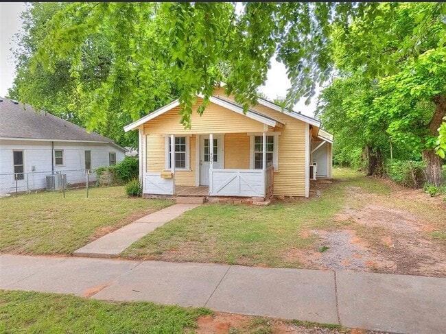 407 SE 25th St
