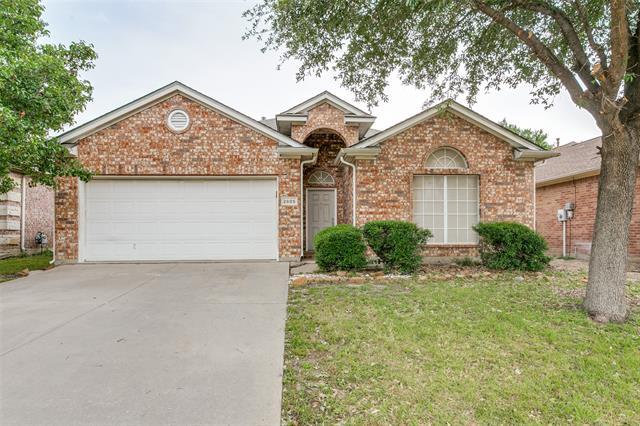 2605 Silver Hill Dr in Fort Worth, TX - Building Photo