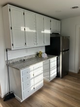 814 W Chester Ave in Middlesboro, KY - Foto de edificio - Building Photo