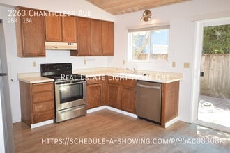 2263 Chanticleer Ave in Santa Cruz, CA - Building Photo - Building Photo