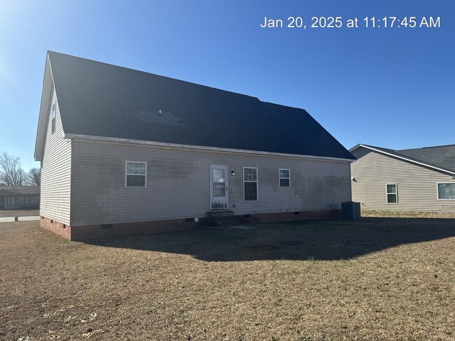 244 Pierron Dr in Fayetteville, NC - Building Photo - Building Photo