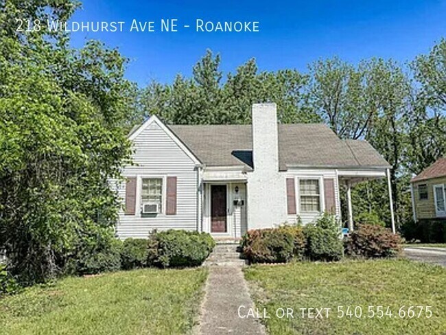 property at 218 Wildhurst Ave NE