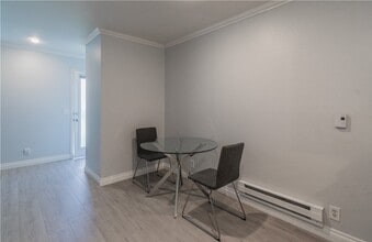 19772 Cambridge Ln in Huntington Beach, CA - Building Photo - Building Photo