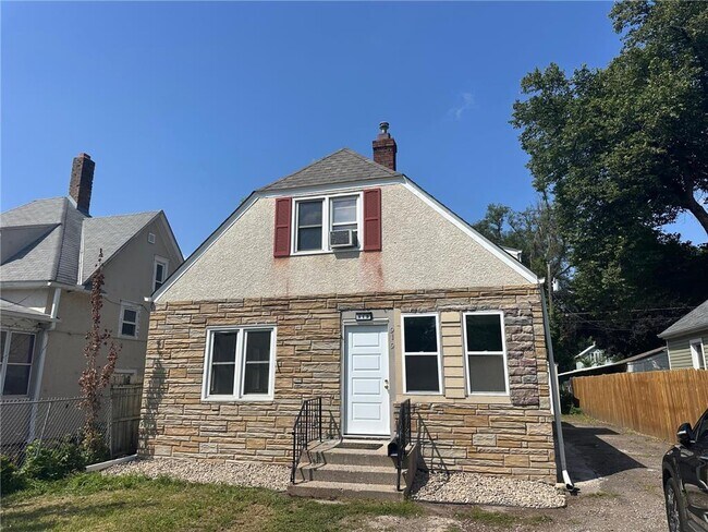 property at 919 3rd St E