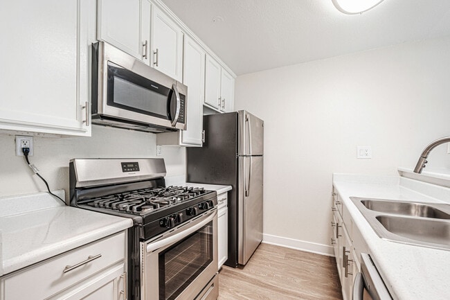 Independence Park Apartments