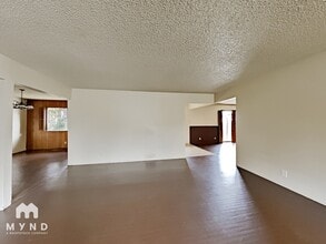 750 Rhode Island Dr in Reno, NV - Foto de edificio - Building Photo