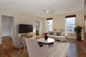 102 Washington St in Hoboken, NJ - Building Photo - Building Photo