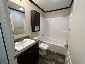 274 New Mexico in Belleville, MI - Building Photo - Building Photo